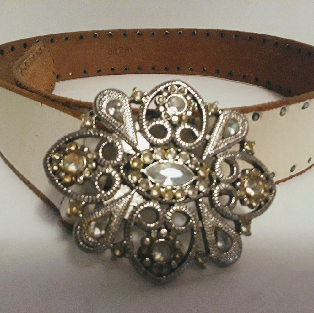 GUESS - "1921P" GENUINE LEATHER BEJEWEL BELT
